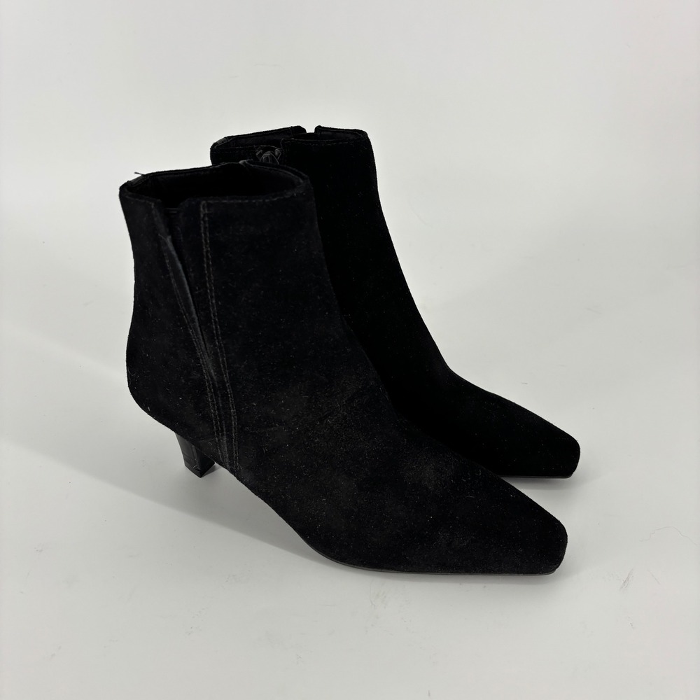 Donald Pliner Banter Ankle Boot Black Women Size 5 Suede Kitten Heel Pointed Toe